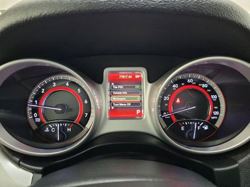 Used 2019 Dodge Journey SE image 23