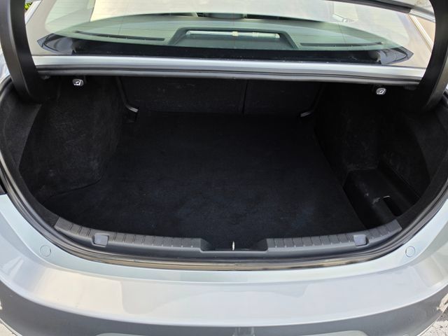 Used 2019 MAZDA MAZDA3 Sedan FWD image 36