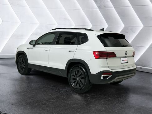 Used 2023 Volkswagen Taos S image 6