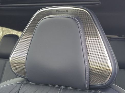 New 2026 INFINITI QX80 SPORT image 12