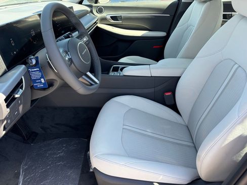 New 2026 Hyundai Sonata SEL FWD image 12