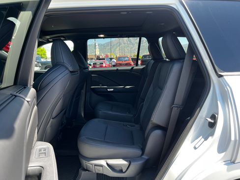 Used 2025 Lexus TX 500h AWD w/ Technology Package image 24