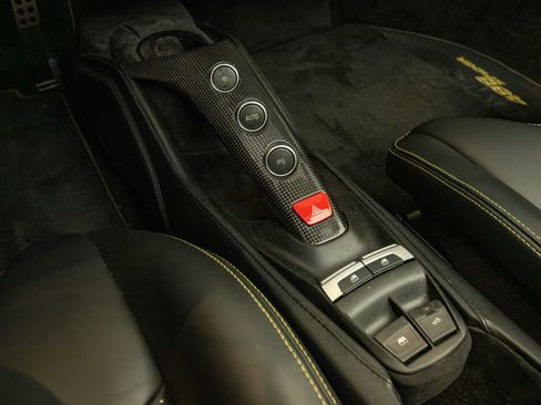 Certified 2017 Ferrari 488 Spider RWD image 15