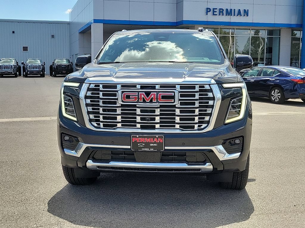 New 2026 GMC Yukon Denali w/ Denali Reserve Package AWD/4WD image 3