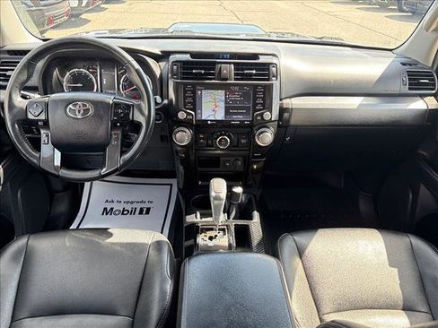 Used 2021 Toyota 4Runner TRD Off-Road Premium w/ Moonroof Package AWD/4WD image 11