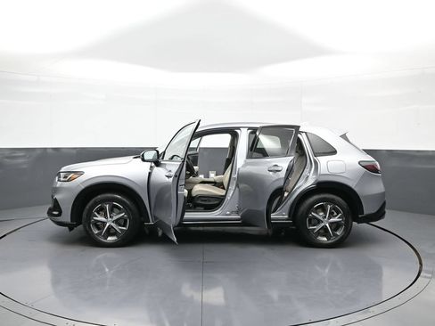 Certified 2024 Honda HR-V EX-L image 85