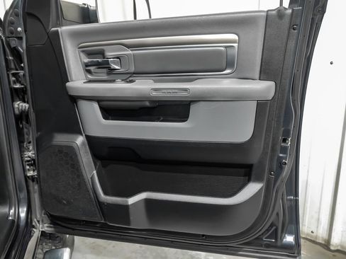 Used 2018 RAM 2500 Lone Star AWD/4WD image 40