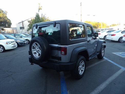 Used 2013 Jeep Wrangler Sport w/ Connectivity Group AWD/4WD image 3