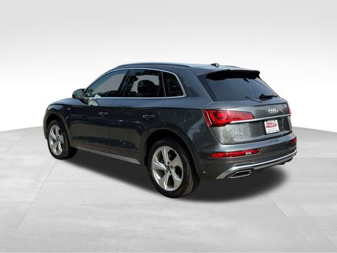 Used 2023 Audi Q5 2.0T Premium Plus w/ Premium Plus Package AWD/4WD image 5