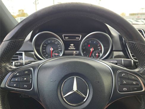 Used 2017 Mercedes-Benz GLE 350 4MATIC image 36