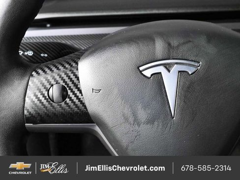 Used 2022 Tesla Model Y Performance AWD/4WD image 9