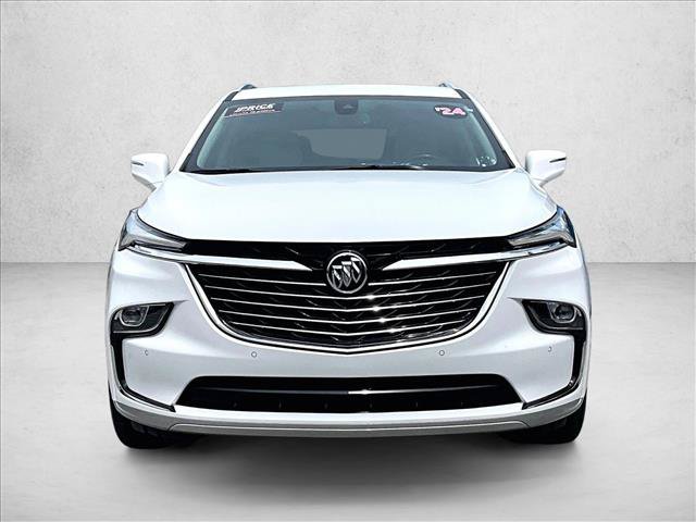 Certified 2024 Buick Enclave Essence FWD image 3
