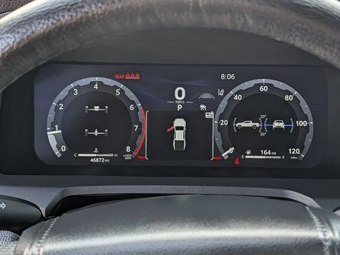 Used 2024 Toyota Tacoma TRD Sport w/ TRD Sport Upgrade Package AWD/4WD image 21