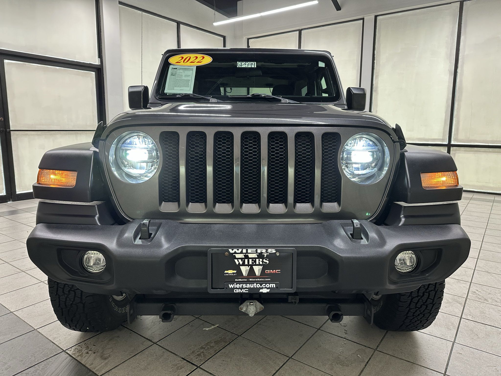 Used 2022 Jeep Wrangler Sport AWD/4WD image 9
