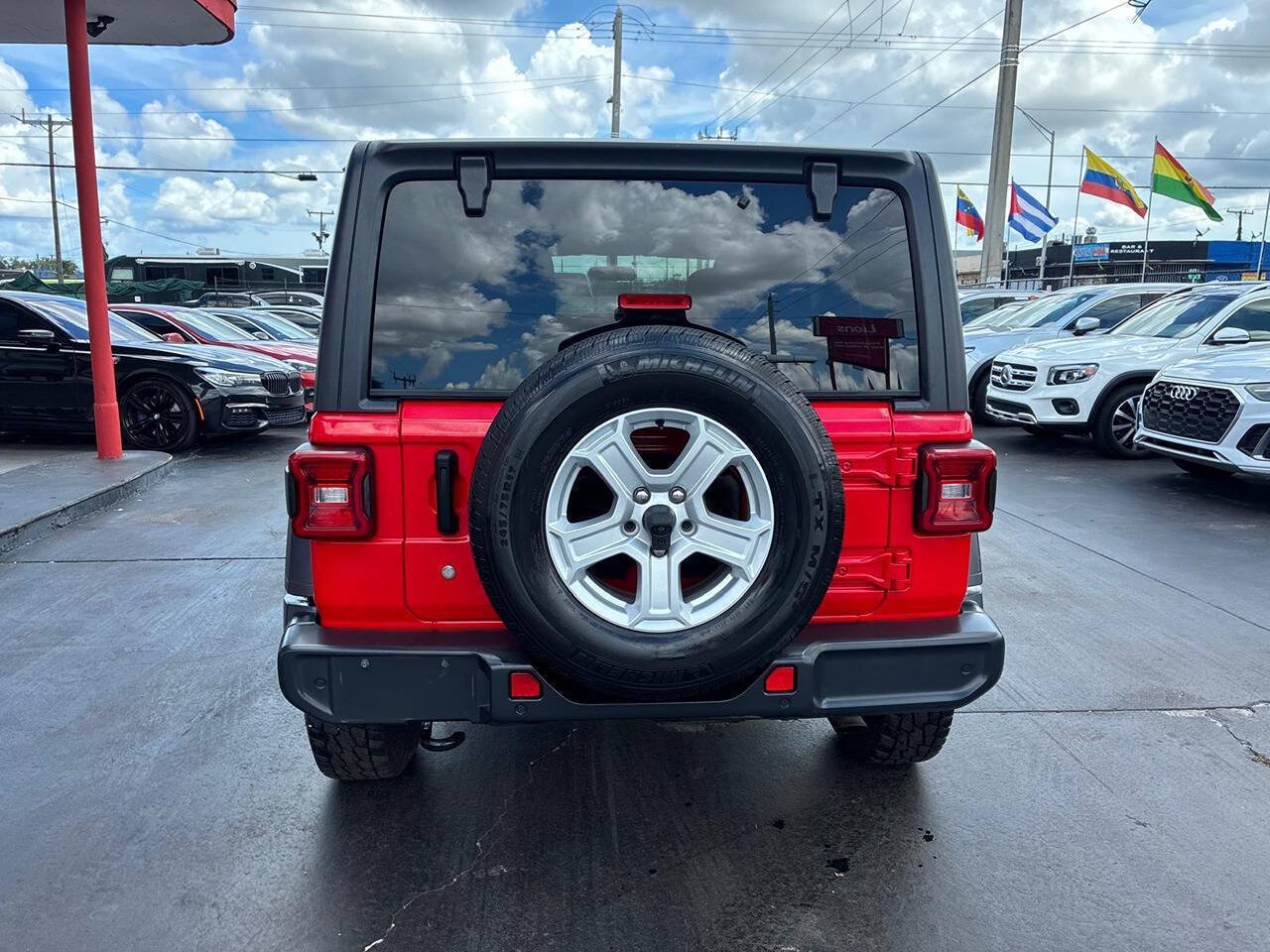 Used 2019 Jeep Wrangler Unlimited Sport S AWD/4WD image 10