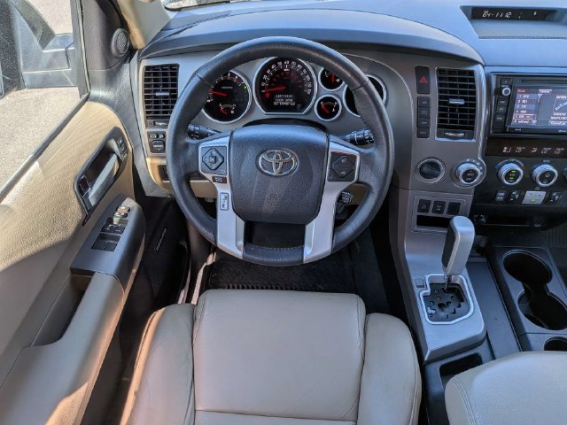 Used 2016 Toyota Sequoia Limited w/ Safety & Convenience Package AWD/4WD image 17