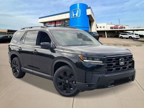 New 2026 Honda Pilot Black Edition image 8