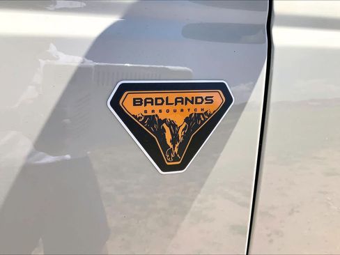 New 2026 Ford Bronco Badlands AWD/4WD image 15