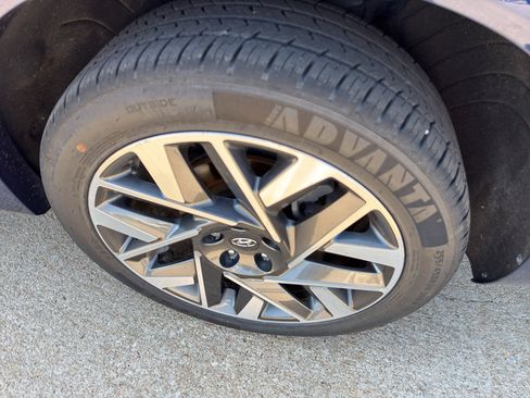 Used 2022 Hyundai Santa Fe Calligraphy FWD image 9