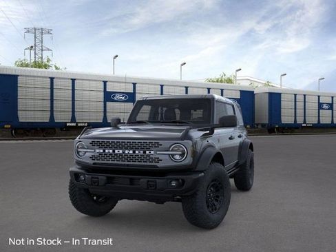 New 2026 Ford Bronco Badlands image 2