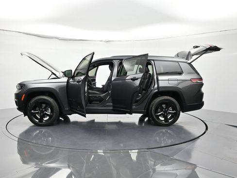 New 2025 Jeep Grand Cherokee L Limited w/ Black Appearance Package image 58