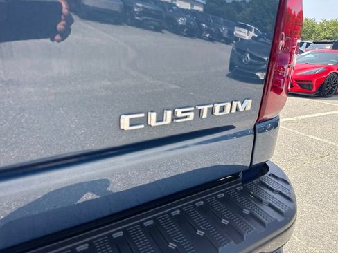 Used 2025 Chevrolet Silverado 2500 Custom AWD/4WD image 18
