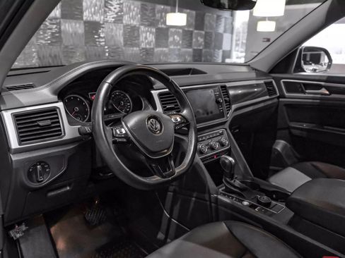 Used 2020 Volkswagen Atlas SE w/ Towing Package AWD/4WD image 3