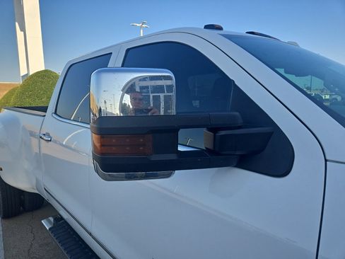 Used 2016 GMC Sierra 3500 Denali w/ Duramax Plus Package AWD/4WD image 8