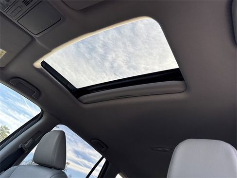 Used 2017 Honda Pilot EX-L image 34