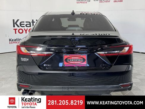 Certified 2025 Toyota Camry SE image 7