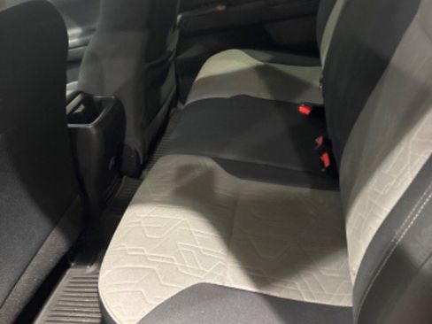 Used 2022 Toyota Tacoma TRD Off-Road image 10