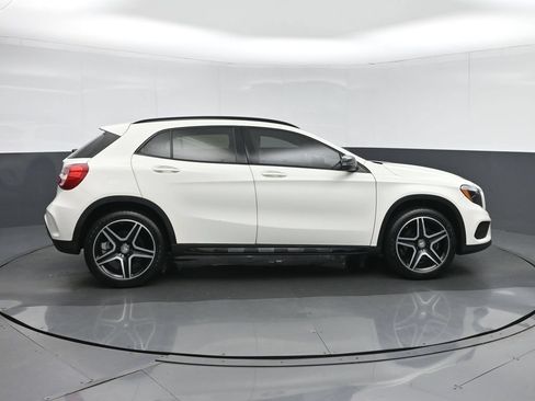 Used 2016 Mercedes-Benz GLA 250 image 8