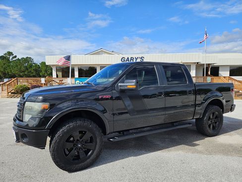 Used 2014 Ford F150 FX4 w/ Equipment Group 402A Luxury image 2