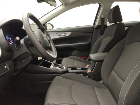 Used 2024 Kia Forte LXS image 17