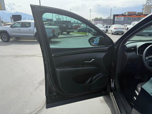 Used 2022 Hyundai Tucson SEL w/ Cargo Package image 22