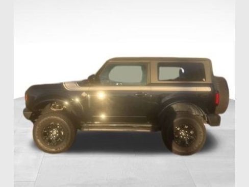 Used 2023 Ford Bronco Outer Banks image 1
