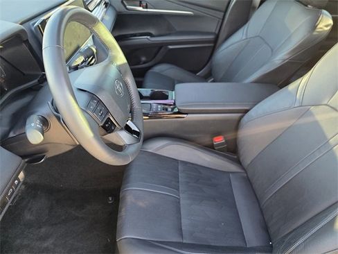 Used 2025 Toyota Camry XSE image 10