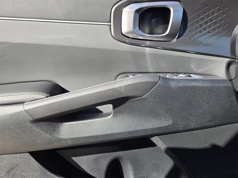 New 2026 Kia Sorento S image 32