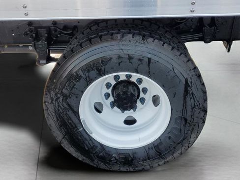 New 2026 Ford F650 2WD Regular Cab Super Duty image 10