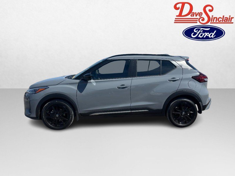 Used 2024 Nissan Kicks SR FWD image 10