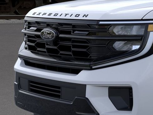 New 2026 Ford Expedition Platinum AWD/4WD image 17