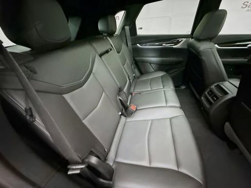 Used 2021 Cadillac XT5 Premium Luxury image 30