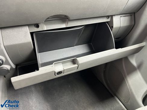 Used 2019 Nissan Frontier SV image 27