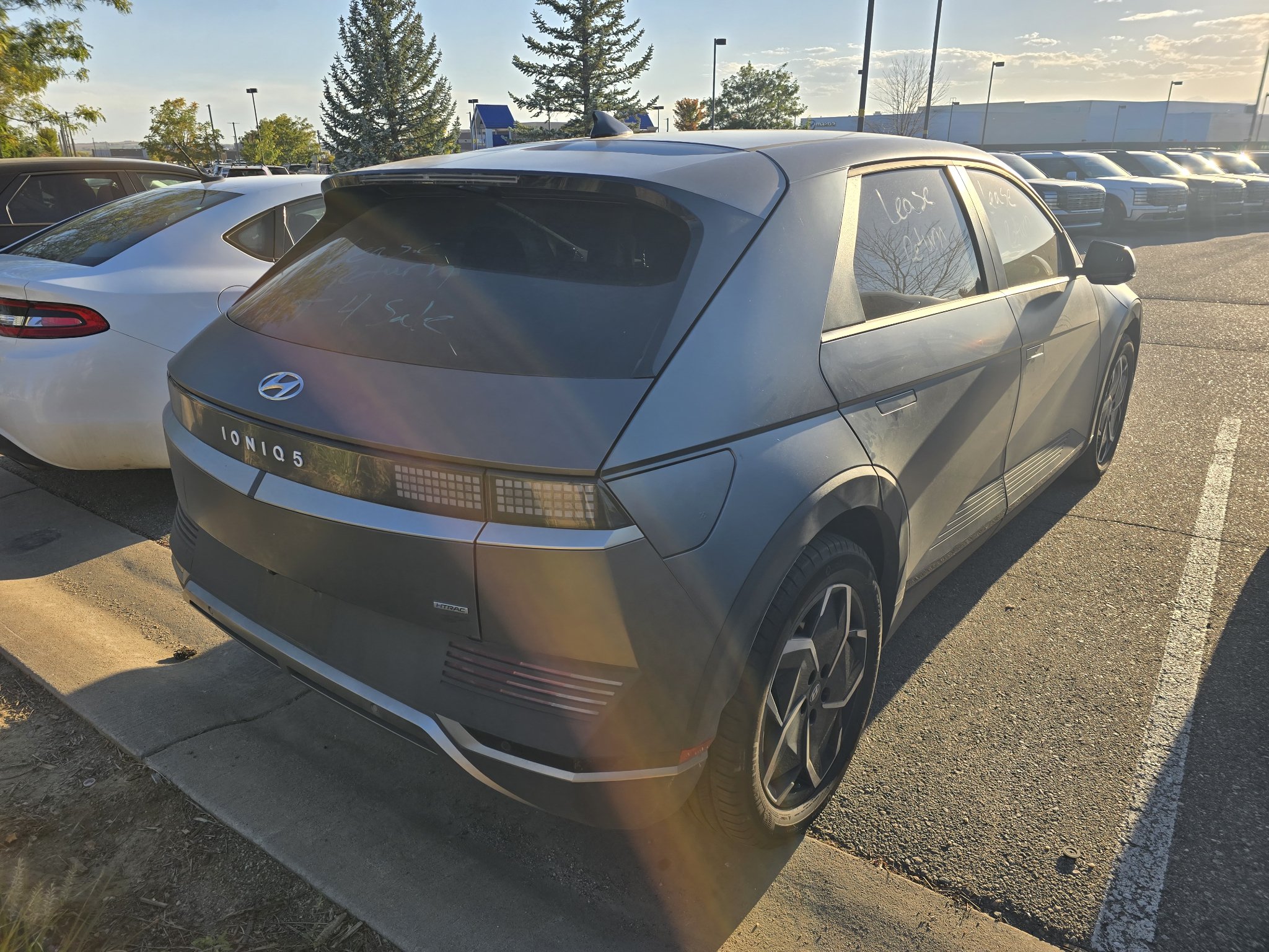 Used 2024 Hyundai Ioniq 5 SEL AWD/4WD image 5