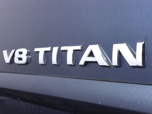 Used 2014 Nissan Titan PRO-4X image 36
