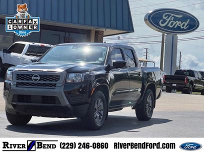 Used 2025 Nissan Frontier SV