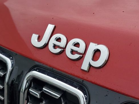 Used 2025 Jeep Compass Limited AWD/4WD image 29