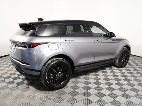 Used 2025 Land Rover Range Rover Evoque Dynamic SE image 7