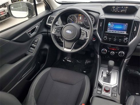 Used 2020 Subaru Forester Premium image 14