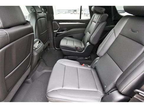 New 2026 Cadillac Escalade 2WD image 7